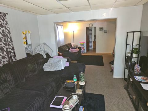 Tiny photo for 725 Dewey Avenue, Mt Vernon, IL 62864 (MLS # 12590753)