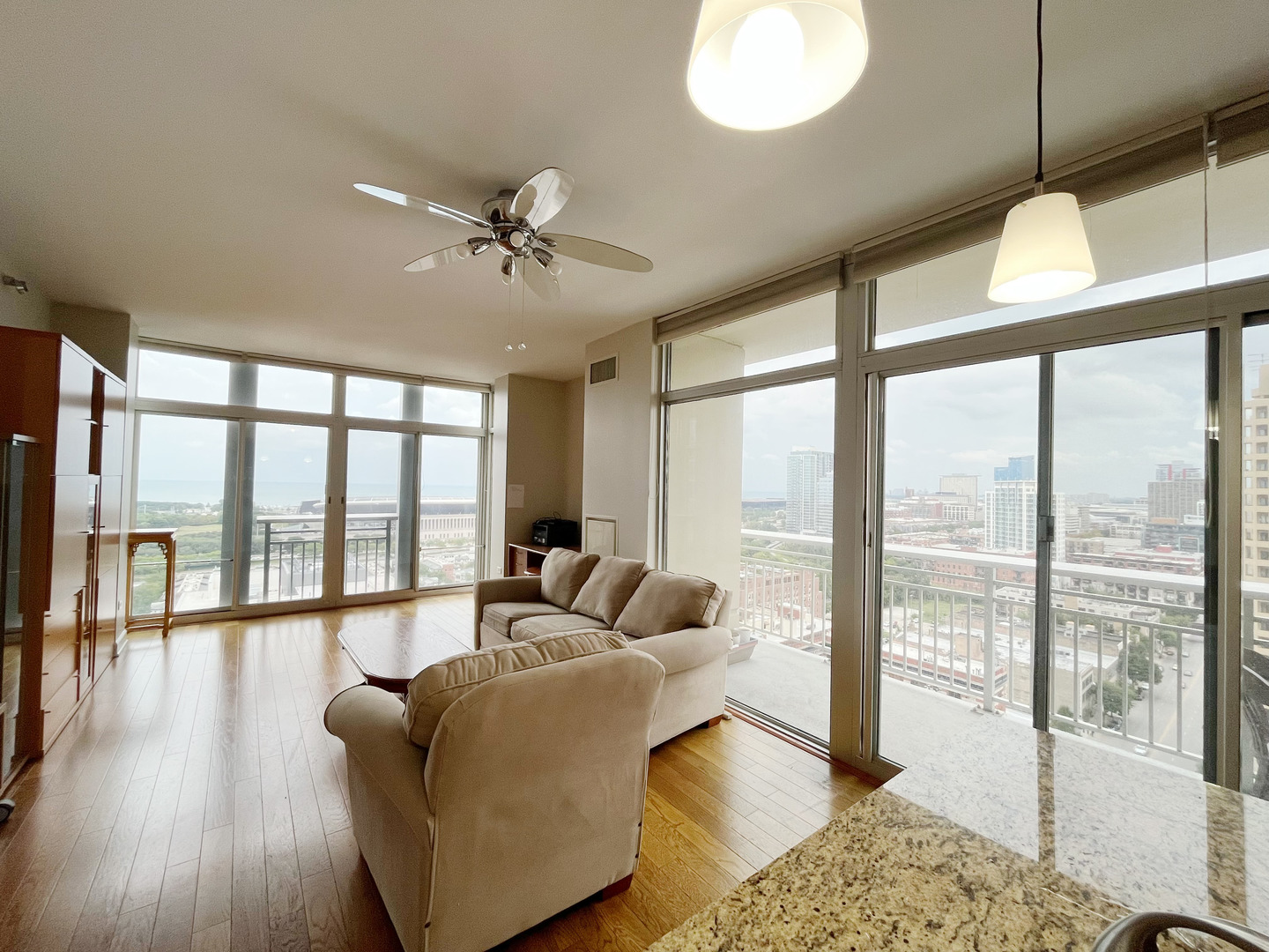 1400 S Michigan Avenue 2004