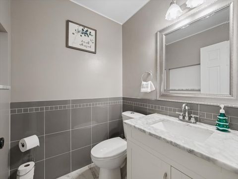 Tiny photo for 1220 Fulton Drive, Streamwood, IL 60107 (MLS # 12522517)