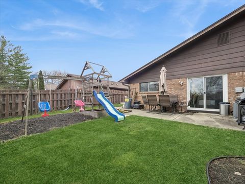 Tiny photo for 1220 Fulton Drive, Streamwood, IL 60107 (MLS # 12522517)