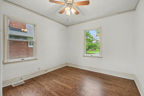Tiny photo for 550 S Oakland Avenue, Villa Park, IL 60181 (MLS # 12747323)