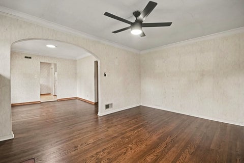 Tiny photo for 550 S Oakland Avenue, Villa Park, IL 60181 (MLS # 12747323)