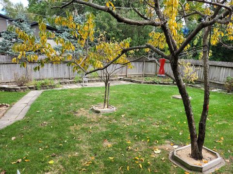 Tiny photo for 10025 S 87th Avenue, Palos Hills, IL 60465 (MLS # 12519668)