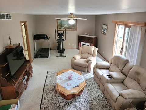 Tiny photo for 10025 S 87th Avenue, Palos Hills, IL 60465 (MLS # 12519668)