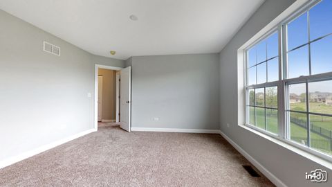 Tiny photo for 24433 W Bantry Lane, Shorewood, IL 60404 (MLS # 12400315)