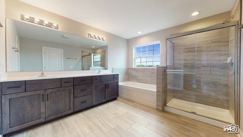 Tiny photo for 24433 W Bantry Lane, Shorewood, IL 60404 (MLS # 12400315)