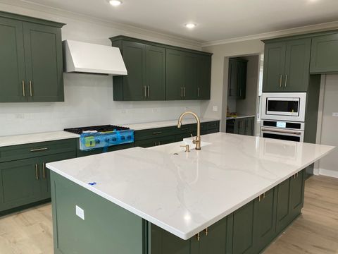 Tiny photo for 24433 W Bantry Lane, Shorewood, IL 60404 (MLS # 12400315)