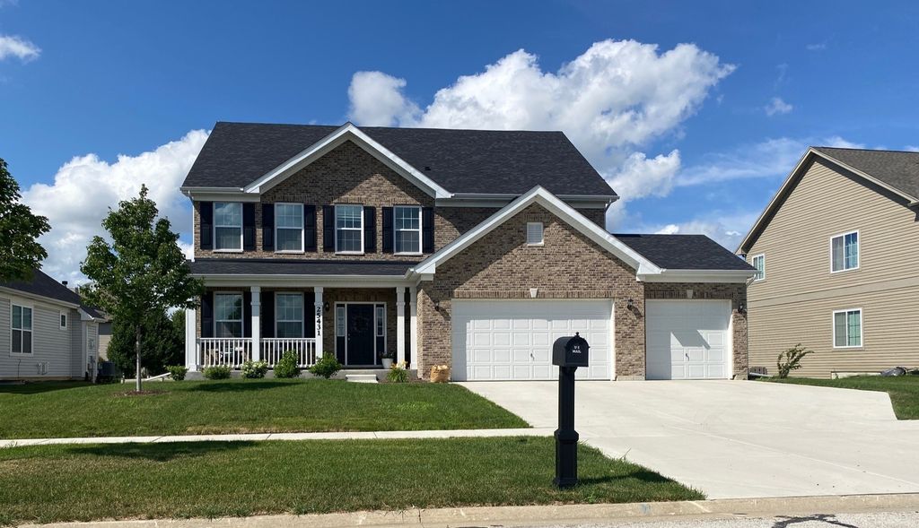 Photo for 24433 W Bantry Lane, Shorewood, IL 60404 (MLS # 12400315)