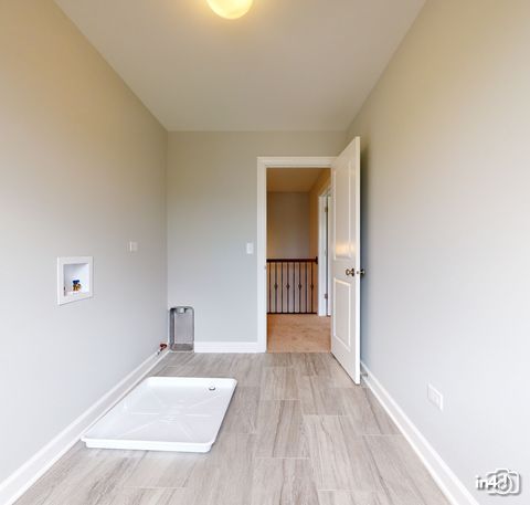 Tiny photo for 24433 W Bantry Lane, Shorewood, IL 60404 (MLS # 12400315)