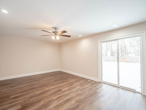 Tiny photo for 906 Natoma Court, Joliet, IL 60431 (MLS # 12543690)