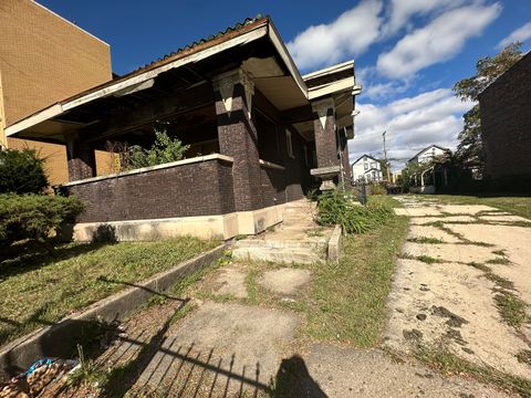 Photo of 4856 W Jackson Boulevard, Chicago, IL 60644 (MLS # 12508916)