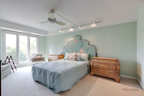 Tiny photo for 1671 Mission Hills Road #302, Northbrook, IL 60062 (MLS # 12490846)