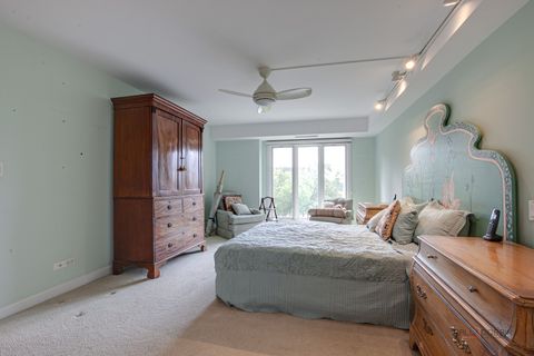 Tiny photo for 1671 Mission Hills Road #302, Northbrook, IL 60062 (MLS # 12490846)