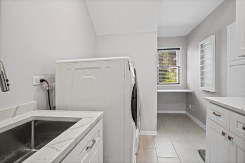 Tiny photo for 2917 Whispering Oaks Drive, Buffalo Grove, IL 60089 (MLS # 12726552)