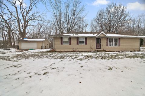 Photo of 480 N Mitchell Street, Braidwood, IL 60408 (MLS # 12530018)