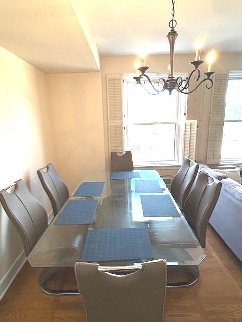 Evanston, Illinois 60201, United States, 1 Bedroom Bedrooms, ,1 BathroomBathrooms,Residential,Active,238570
