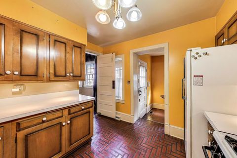 Tiny photo for 3811 N Alta Vista Terrace, Chicago, IL 60613 (MLS # 12488433)