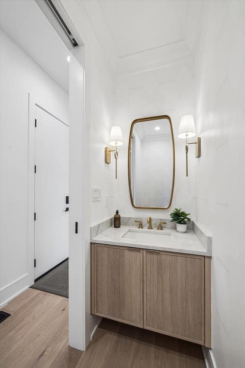 Tiny photo for 138 N Prospect Avenue, Clarendon Hills, IL 60514 (MLS # 12707163)