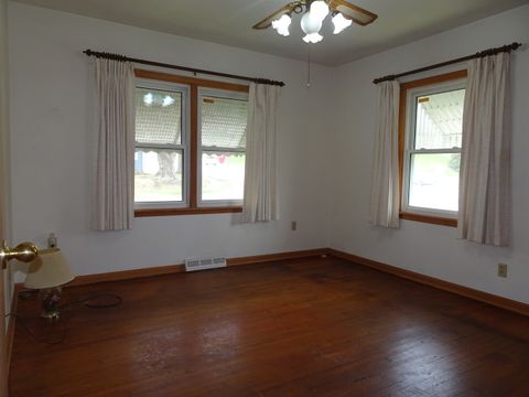 Tiny photo for 1224 W Rusholme Street, Davenport, IA 52804 (MLS # 12609454)