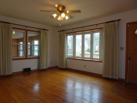 Tiny photo for 1224 W Rusholme Street, Davenport, IA 52804 (MLS # 12609454)