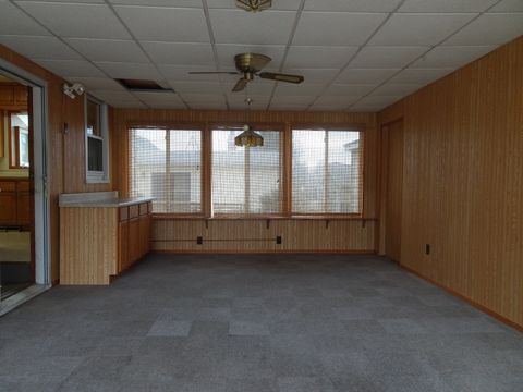 Tiny photo for 1224 W Rusholme Street, Davenport, IA 52804 (MLS # 12609454)