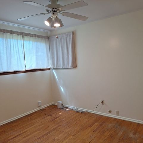 Tiny photo for 4605 W 84th Place, Chicago, IL 60652 (MLS # 12631589)