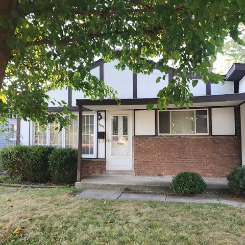 Photo of 4605 W 84th Place, Chicago, IL 60652 (MLS # 12631589)