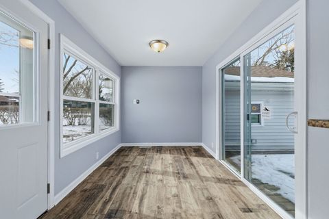 Tiny photo for 15346 Le Claire Avenue, Oak Forest, IL 60452 (MLS # 12564645)