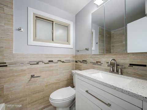 Tiny photo for 8944 Skokie Boulevard #B, Skokie, IL 60076 (MLS # 12519556)