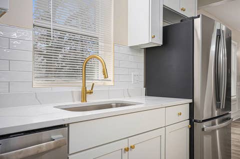 Tiny photo for 26 E 157th Street, South Holland, IL 60473 (MLS # 12738384)