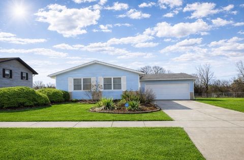 Photo of 4361 W 190th Place, Country Club Hills, IL 60478 (MLS # 12543934)