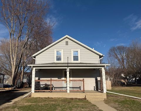 Photo of 608 4th Avenue, Sterling, IL 61081 (MLS # 12592225)