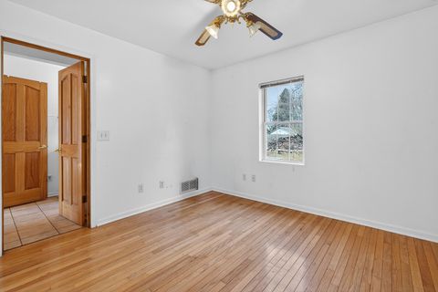 Tiny photo for 25658 W Orchard Avenue, Ingleside, IL 60041 (MLS # 12573931)