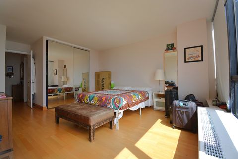 Tiny photo for 5415 N Sheridan Road #4105, Chicago, IL 60640 (MLS # 12429319)