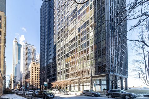 Photo of 900 N LAKE SHORE Drive #1608, Chicago, IL 60611 (MLS # 12554874)