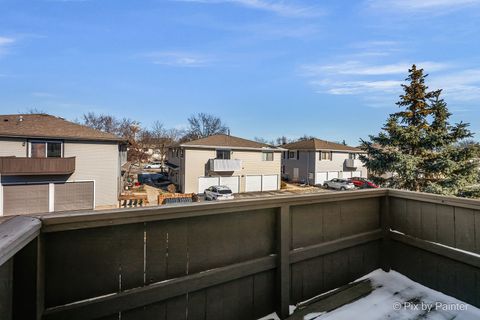 Tiny photo for 29w560 Winchester Circle #4, Warrenville, IL 60555 (MLS # 12540506)