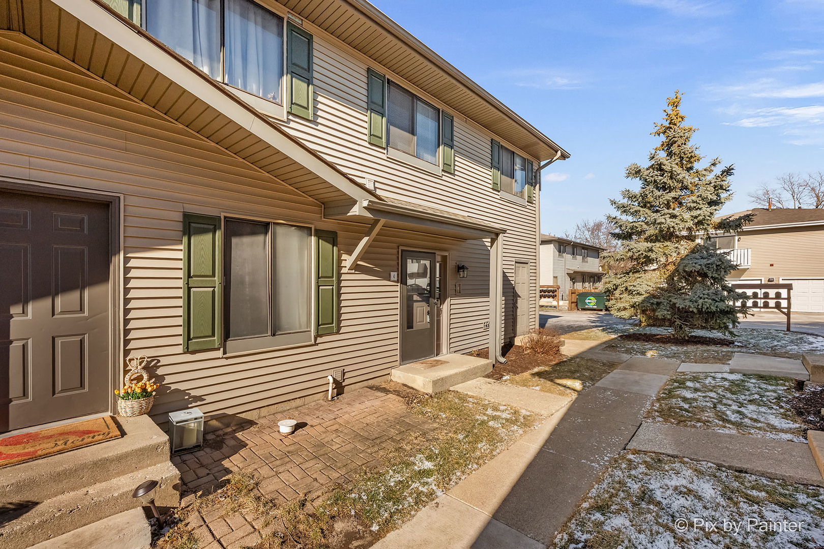 29w560 Winchester Circle 4