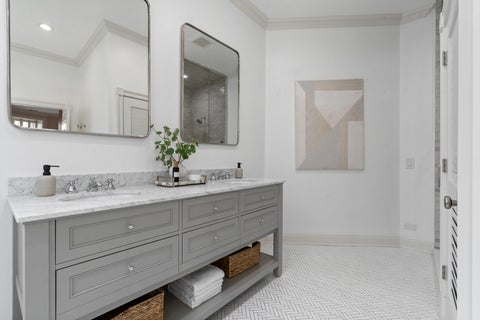 Tiny photo for 119 W Delaware Place, Chicago, IL 60610 (MLS # 12750868)
