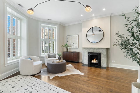 Tiny photo for 119 W Delaware Place, Chicago, IL 60610 (MLS # 12750868)