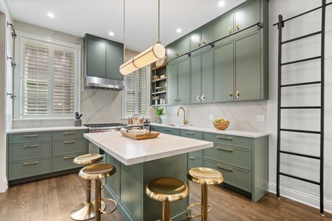Tiny photo for 119 W Delaware Place, Chicago, IL 60610 (MLS # 12750868)