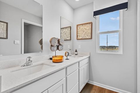 Tiny photo for 501 Autumn Moor Trail, Hampshire, IL 60140 (MLS # 12536146)