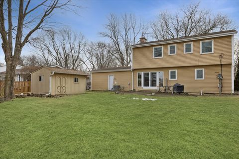Tiny photo for 1636 E Jonquil Terrace, Arlington Heights, IL 60004 (MLS # 12571218)