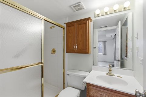 Tiny photo for 7316 40th Street #2E, Lyons, IL 60534 (MLS # 12572514)