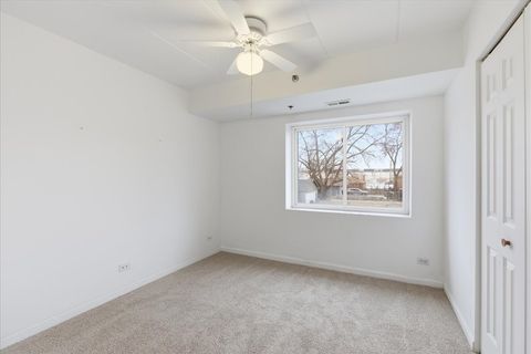 Tiny photo for 7316 40th Street #2E, Lyons, IL 60534 (MLS # 12572514)