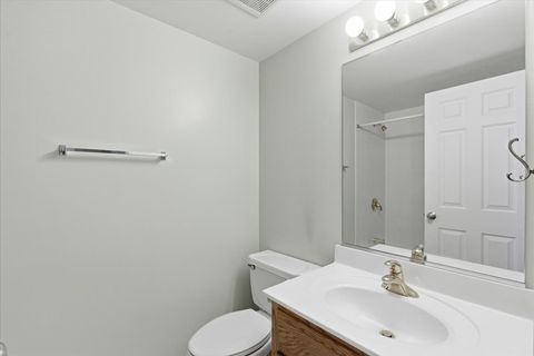 Tiny photo for 7316 40th Street #2E, Lyons, IL 60534 (MLS # 12572514)