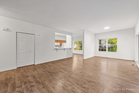 Tiny photo for 2871 Granite Court, Crystal Lake, IL 60012 (MLS # 12503324)