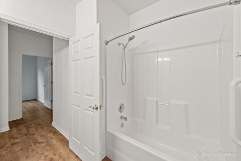 Tiny photo for 2871 Granite Court, Crystal Lake, IL 60012 (MLS # 12503324)