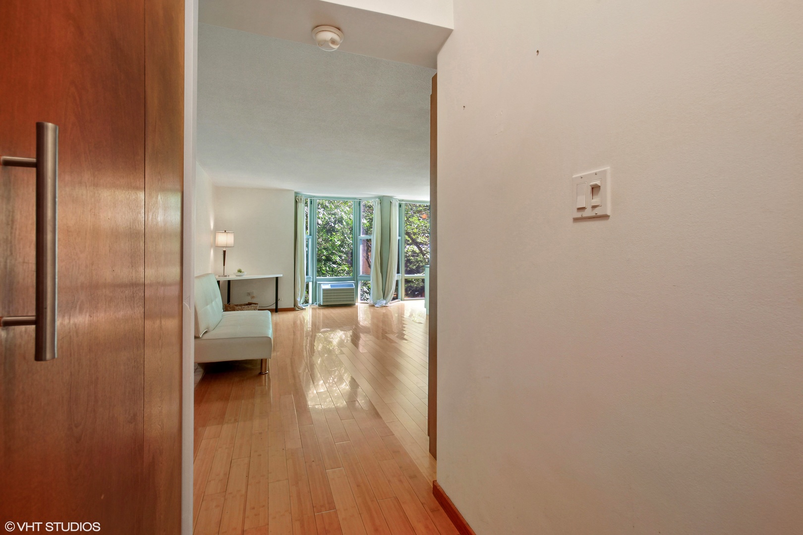 1340 N DEARBORN Street 3C