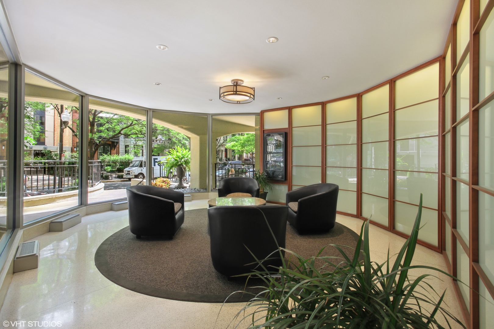 1340 N DEARBORN Street 3C