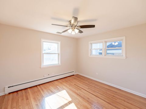 Tiny photo for 8049 E Prairie Road, Skokie, IL 60076 (MLS # 12612610)
